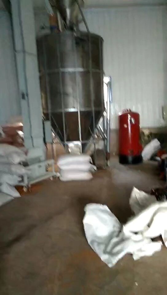 陜西府谷縣種子烘干作業(yè)現場